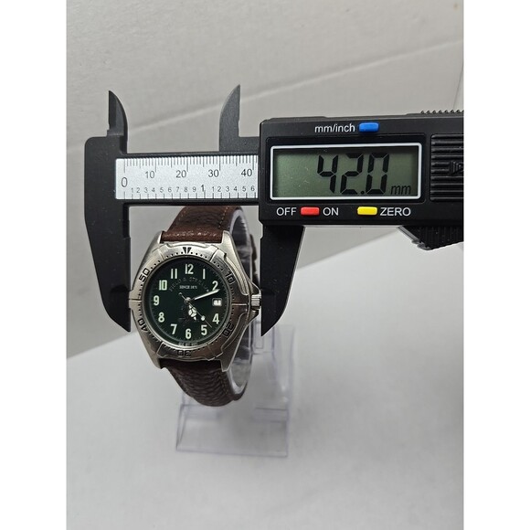 Field And Stream Mens Quartz Green Dial Date 50M Watch New Battery Leather Strap - Picture 5 of 12